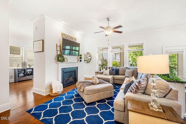 44 Rock Ledge Drive, Chapel Hill, NC 27516