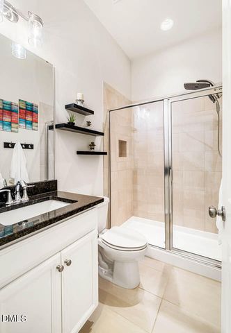 44 Rock Ledge Drive, Chapel Hill, NC 27516