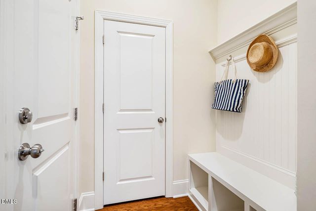 44 Rock Ledge Drive, Chapel Hill, NC 27516