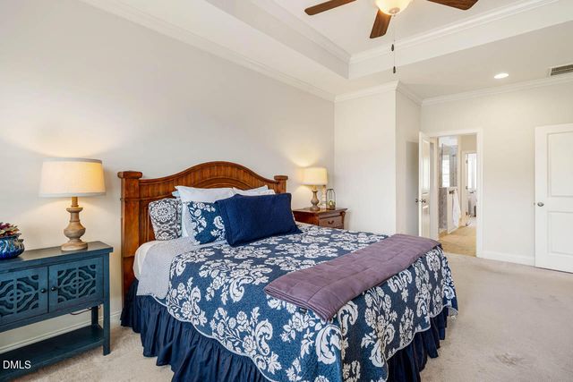 44 Rock Ledge Drive, Chapel Hill, NC 27516