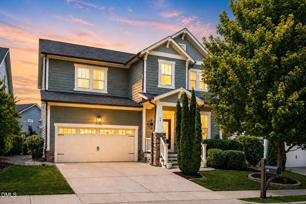 44 Rock Ledge Drive, Chapel Hill, NC 27516