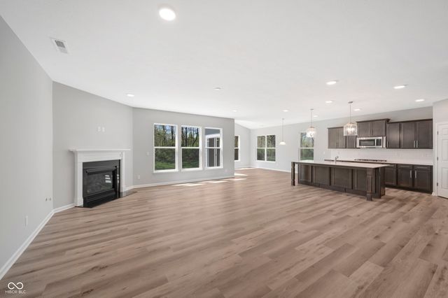 5226 Jacaranda Drive, Indianapolis, IN 46239