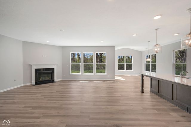 5226 Jacaranda Drive, Indianapolis, IN 46239