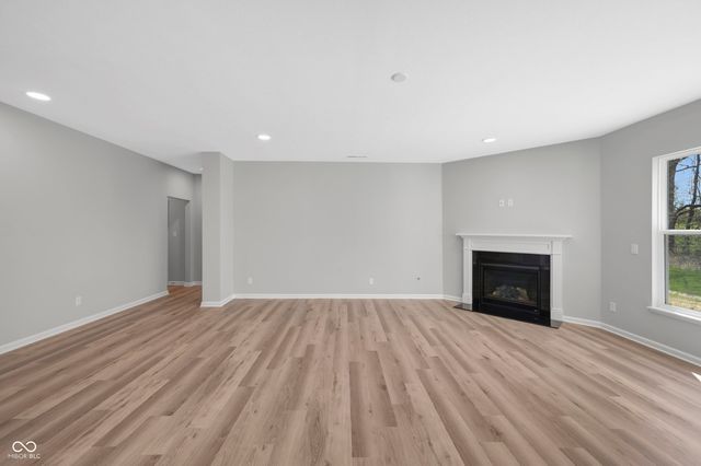 5226 Jacaranda Drive, Indianapolis, IN 46239