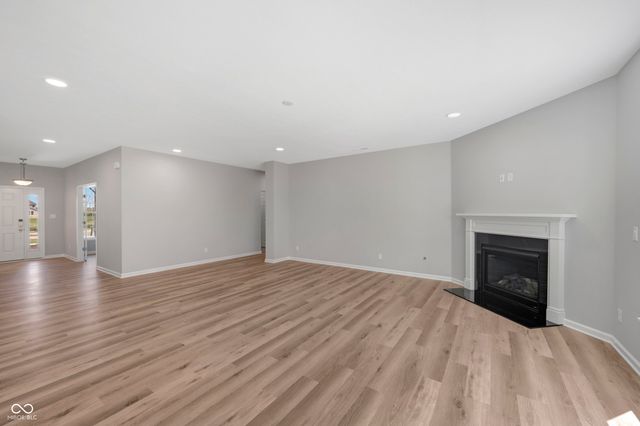 5226 Jacaranda Drive, Indianapolis, IN 46239