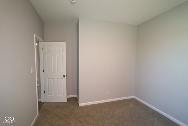 5226 Jacaranda Drive, Indianapolis, IN 46239