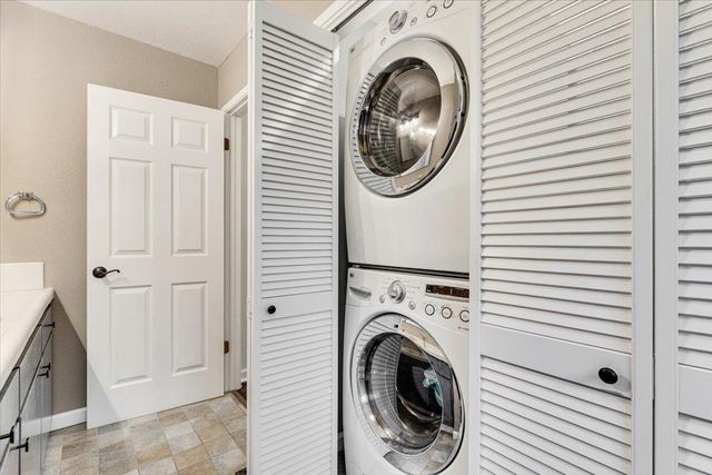 281 Anchor Court, Boulder Creek, CA 95006