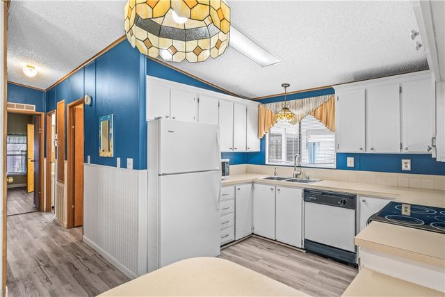 7635 Blackhawk Road, Micco, FL 32976