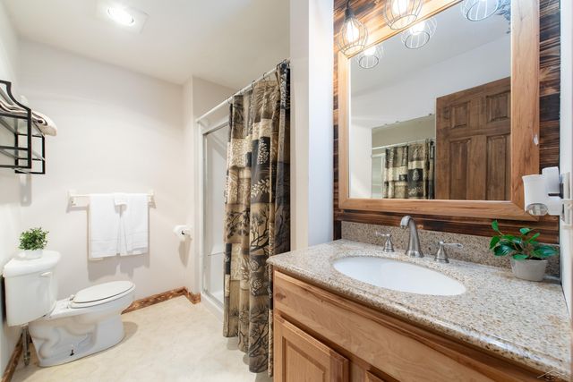 1037 W Marsh Court, Sanford, MI 48657