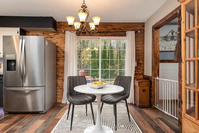 1037 W Marsh Court, Sanford, MI 48657