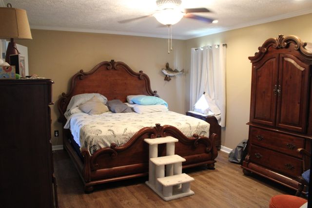 830 River Rd, Cowpens, SC 29330