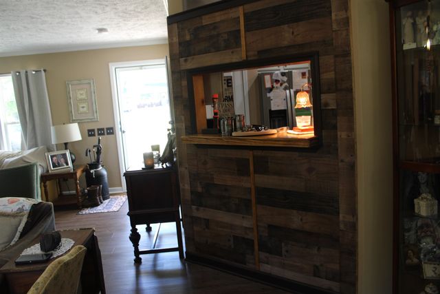 830 River Rd, Cowpens, SC 29330
