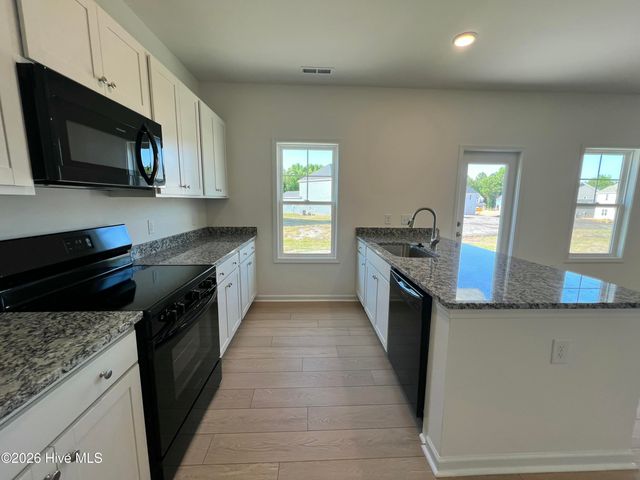 530 Bartley Street, Vass, NC 28394