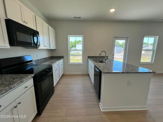 530 Bartley Street, Vass, NC 28394