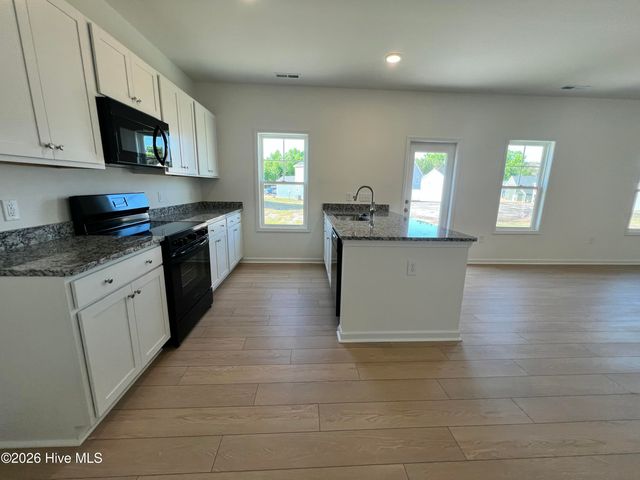 530 Bartley Street, Vass, NC 28394