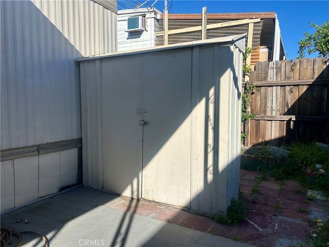 1045 N Azusa 145, Covina, CA 91722