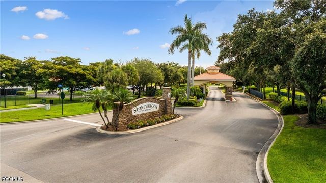 9512 Blue Stone CIR, Fort Myers, FL 33913