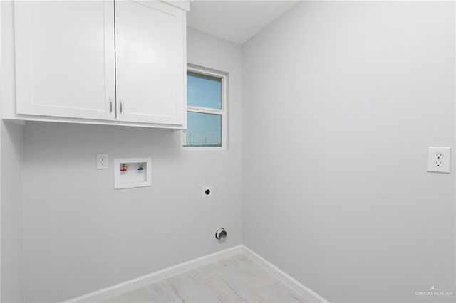 232 Felicidad Avenue, Donna, TX 78537