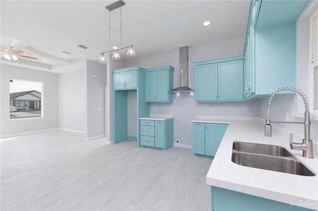 232 Felicidad Avenue, Donna, TX 78537