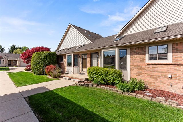 57187 Silver Maple, Washington, MI 48094