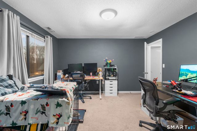 9 Avon Court 9, Beacon Falls, CT 06403