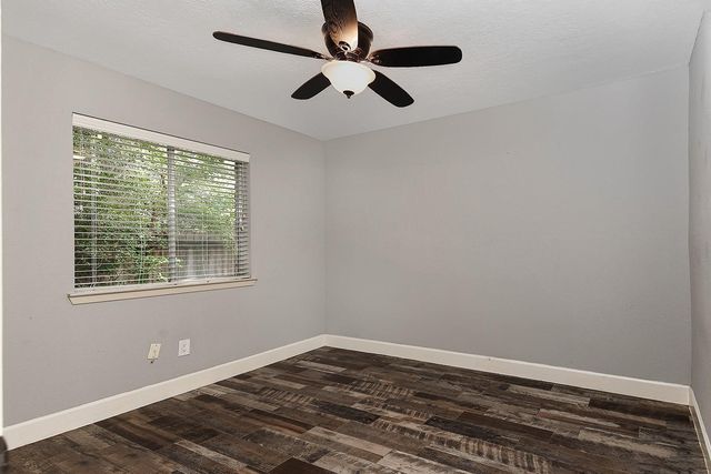 24 Green Field Place, The Woodlands, TX 77380