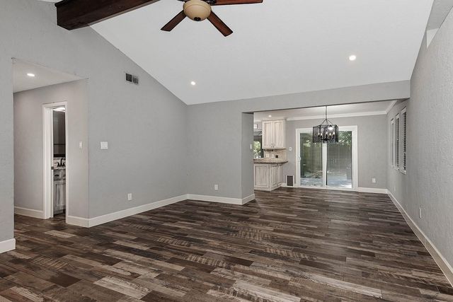 24 Green Field Place, The Woodlands, TX 77380