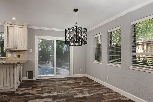 24 Green Field Place, The Woodlands, TX 77380