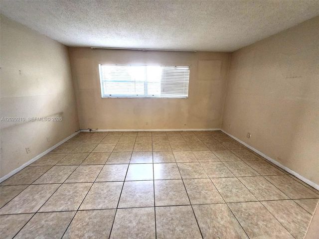 7787 Golf Circle Drive 109, Margate, FL 33063