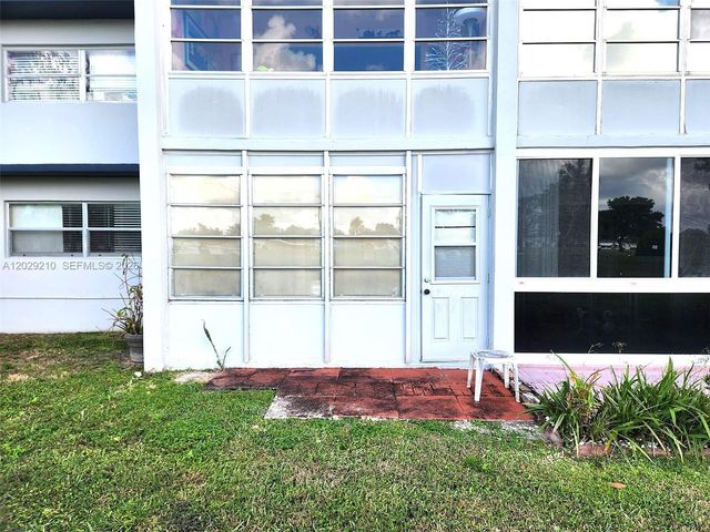 7787 Golf Circle Drive 109, Margate, FL 33063