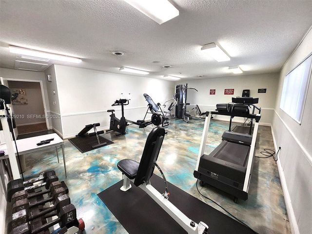 7787 Golf Circle Drive 109, Margate, FL 33063