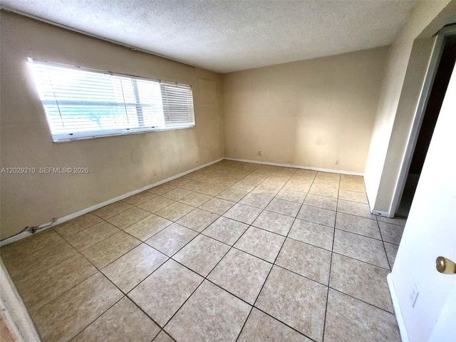 7787 Golf Circle Drive 109, Margate, FL 33063