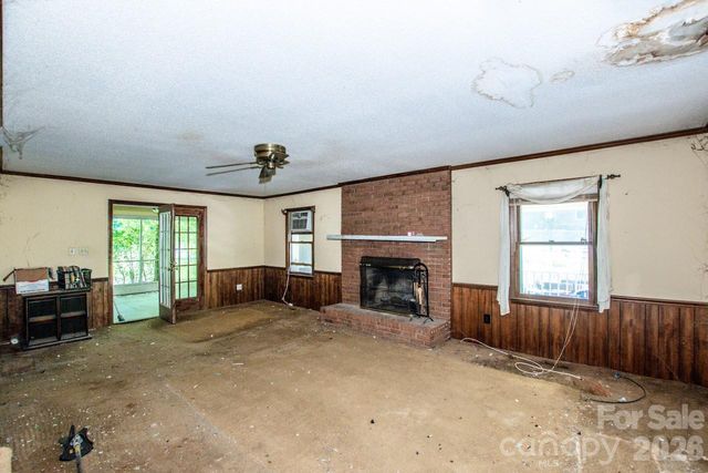 648 Tracy Lane, Gastonia, NC 28056