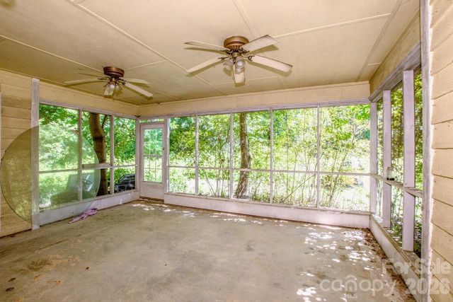 648 Tracy Lane, Gastonia, NC 28056