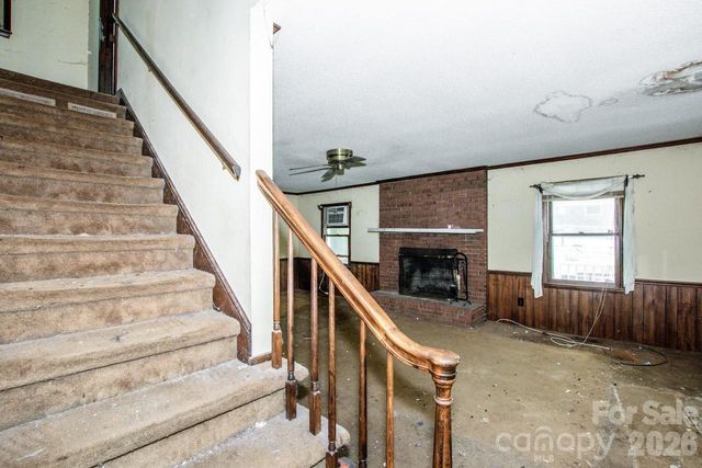 648 Tracy Lane, Gastonia, NC 28056