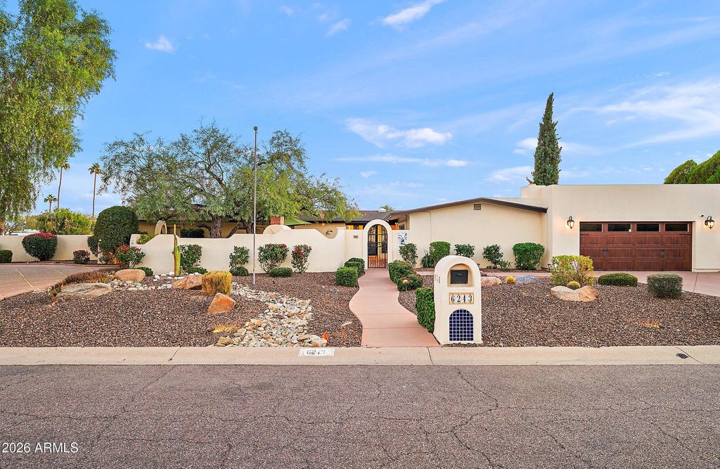 6243 E PERSHING Avenue, Scottsdale, AZ 85254
