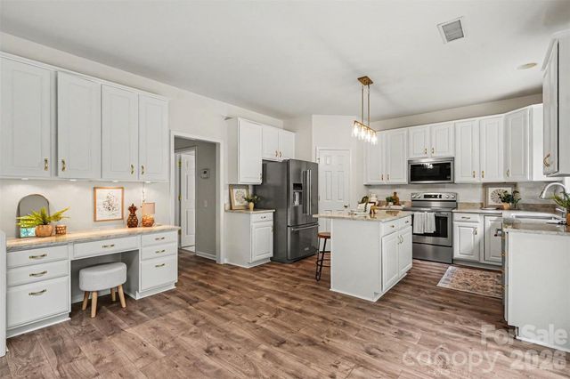 3113 Arborhill Road, Charlotte, NC 28270
