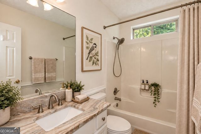 289 Marsha Way, Sharpsburg, GA 30277