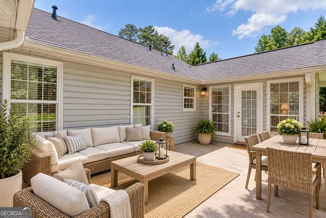 289 Marsha Way, Sharpsburg, GA 30277