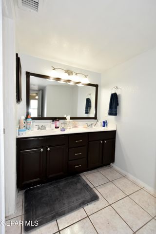 6189 NIGHT FALL Place, El Paso, TX 79932