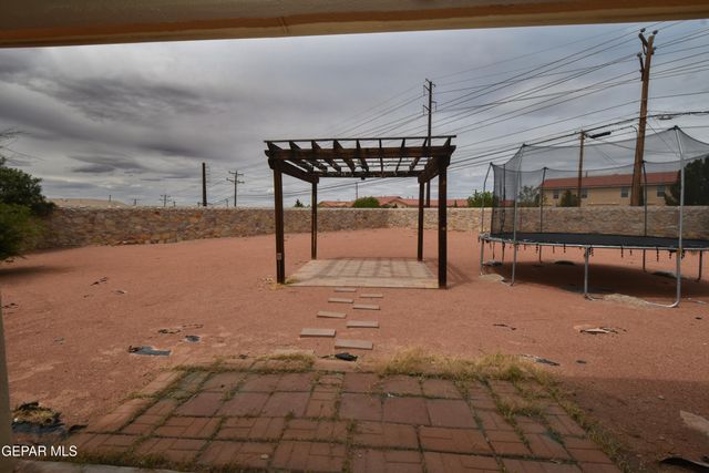 6189 NIGHT FALL Place, El Paso, TX 79932