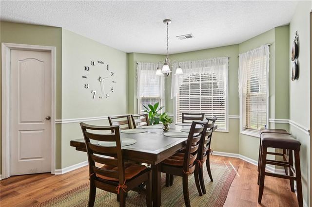 2802 Village Park E Drive, Ellenwood, GA 30294