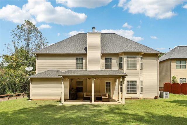 2802 Village Park E Drive, Ellenwood, GA 30294