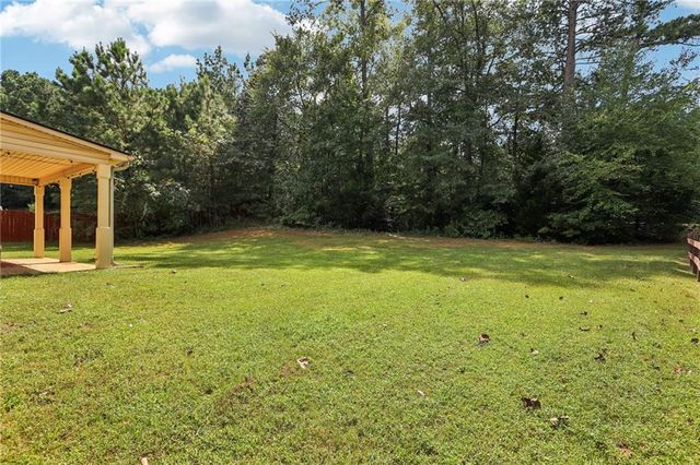 2802 Village Park E Drive, Ellenwood, GA 30294