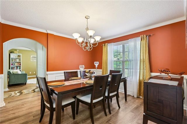 2802 Village Park E Drive, Ellenwood, GA 30294