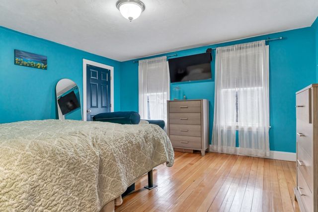 25 Fuller Pl, Mansfield, MA 02048
