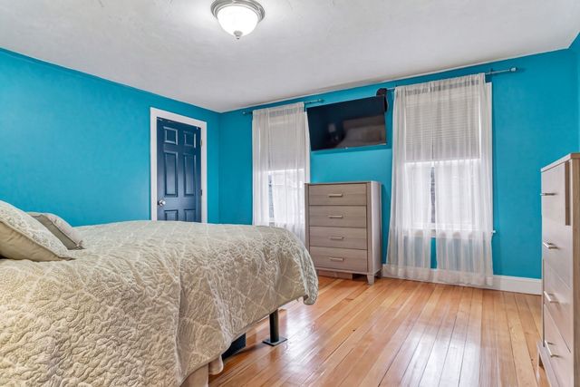25 Fuller Pl, Mansfield, MA 02048
