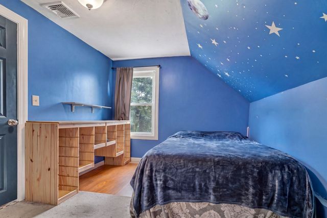 25 Fuller Pl, Mansfield, MA 02048