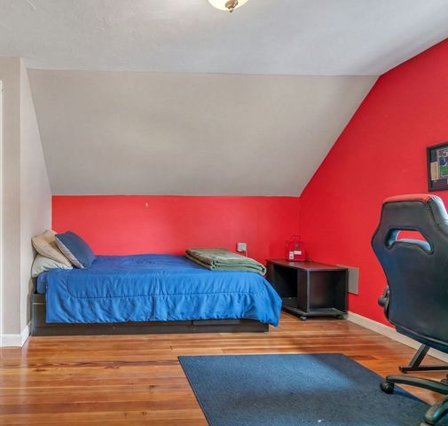 25 Fuller Pl, Mansfield, MA 02048