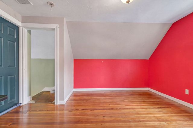 25 Fuller Pl, Mansfield, MA 02048